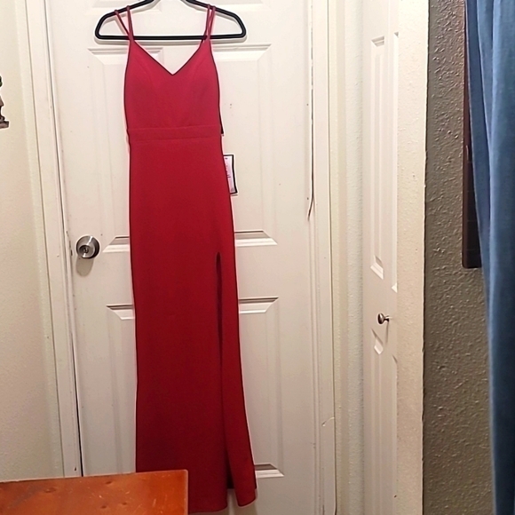 CITY STUDIO RED PROM SPAGHETTI STRAP WITH SPLIT AND LACE BACK MAXI DRESS SIZE 1 - Picture 2 of 12